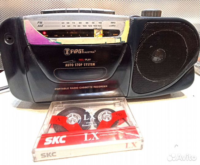 Магнитола first avstria