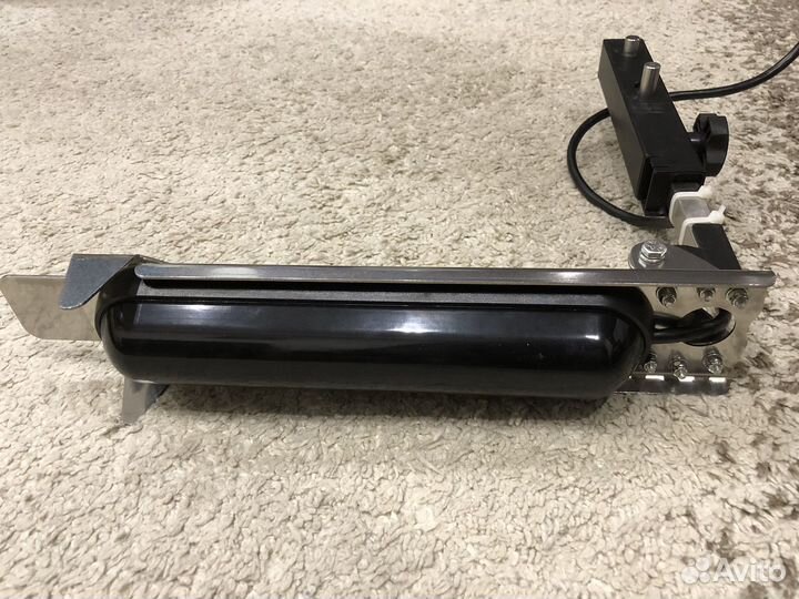 Крепление для датчика эхолота lowrance