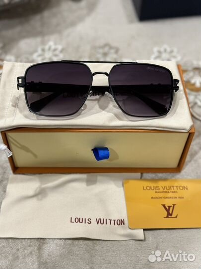 Солнцезащитные очки louis vuitton