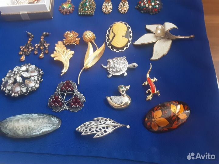 Винтажные броши,клипсы,серьги