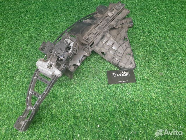 В наличии: Замок двери для Ford Focus 2