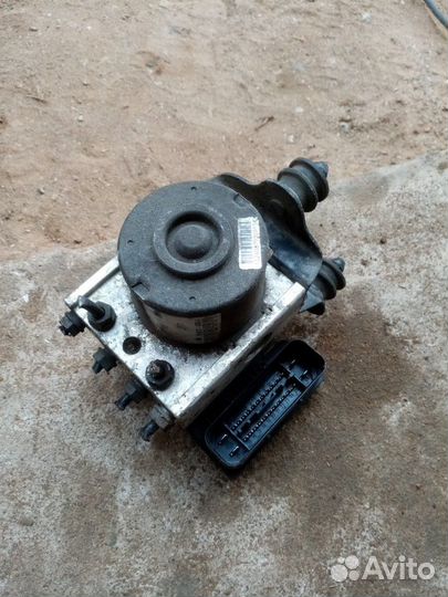 Блок авs от Фольксваген Гольф 4