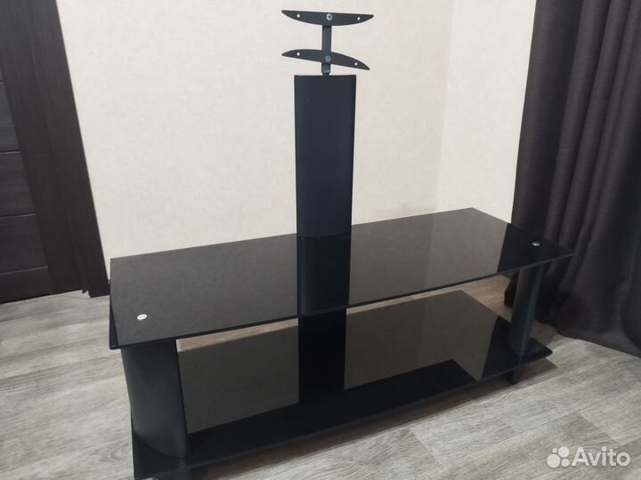 Стеклянная тумба под тв телевизор