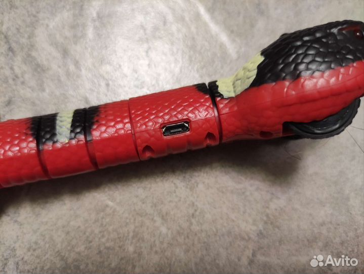 Интерактивная змея - игрушка для кошки/кота