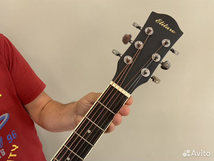 Акустическая полноразмерная гитара Elitaro