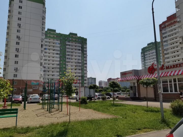 2-к. квартира, 64 м², 14/16 эт.