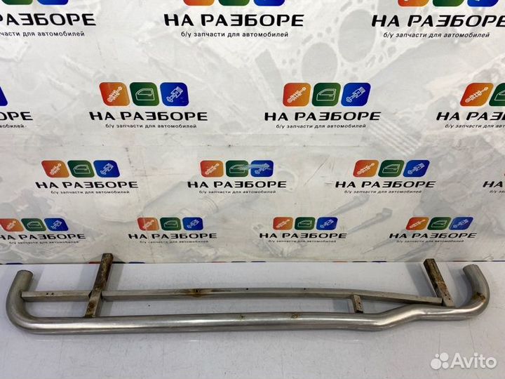 Порог подножка правый Mitsubishi Pajero V32 6G72