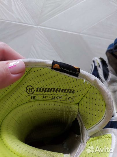 Краги хоккейные