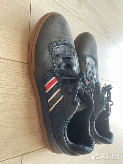 Бутсы demix 41 размер