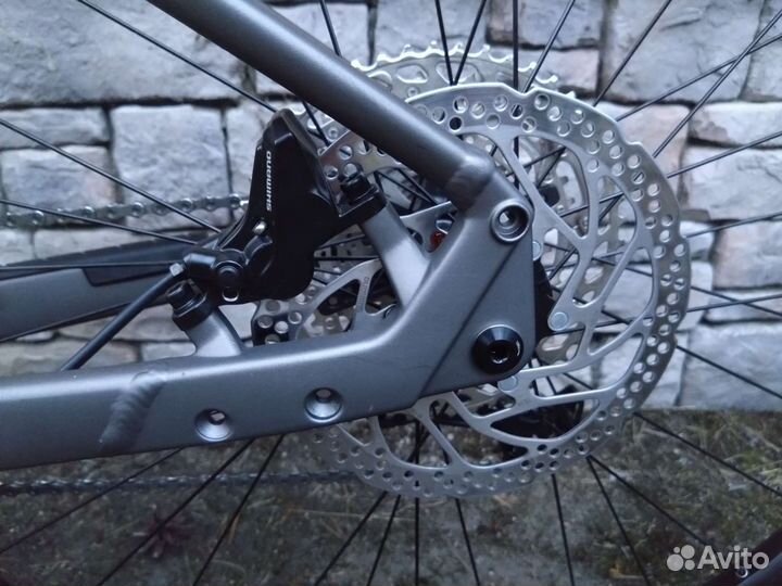 Электрический велосипед Focus 29