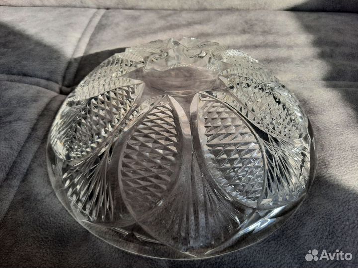 Вазы для фруктов, салатницы, конфетницы