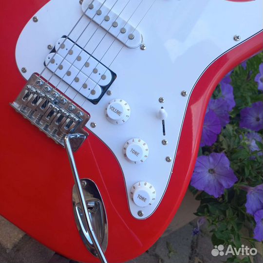 Электрогитара