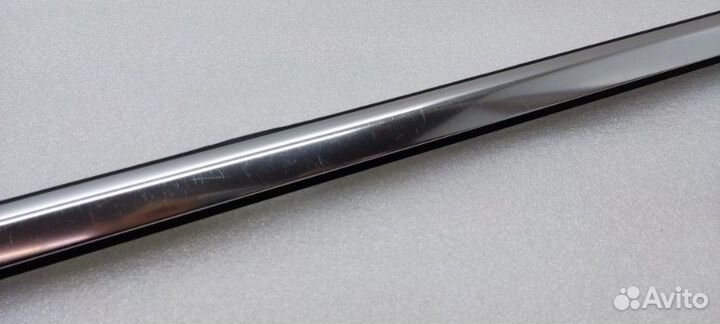 Молдинг двери задний левый Mercedes-Benz E-Class