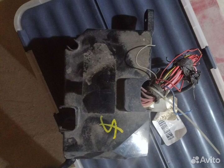 Блок предохранителей Hyundai Tucson 20042009