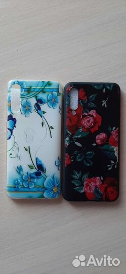 Чехлы на телефон