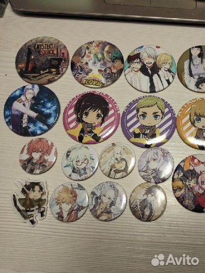Значки с аниме