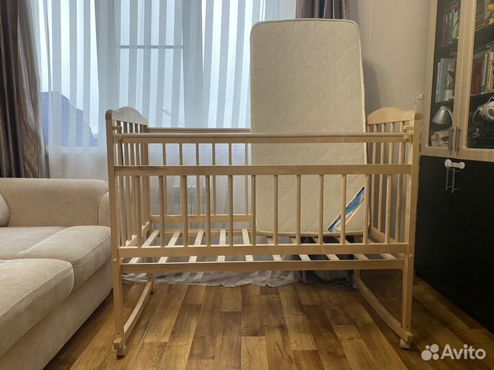 Детская кроватка 120*60