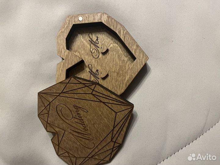 Шкатулка для свадебных колец ручной работы