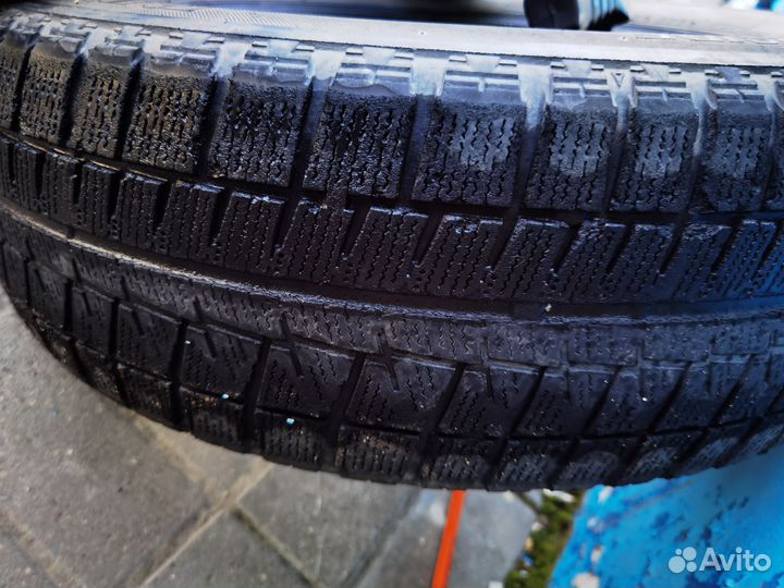 Bridgestone Blizzak Revo1 185/65 R16