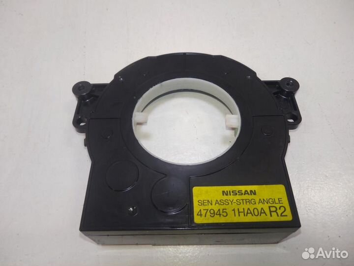 Датчик угла поворота рулевого колеса Infiniti M M2