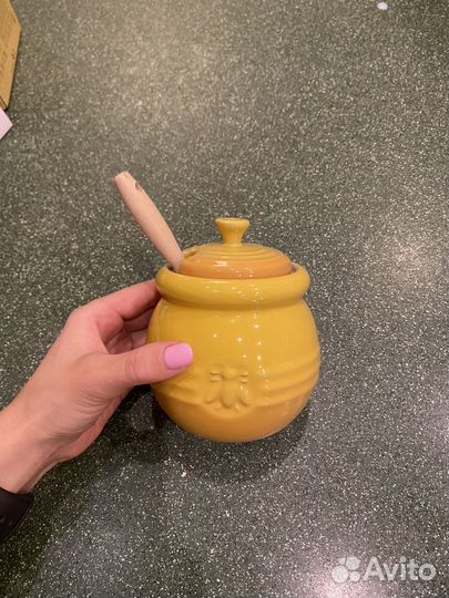 Горшочек для меда Le Creuset