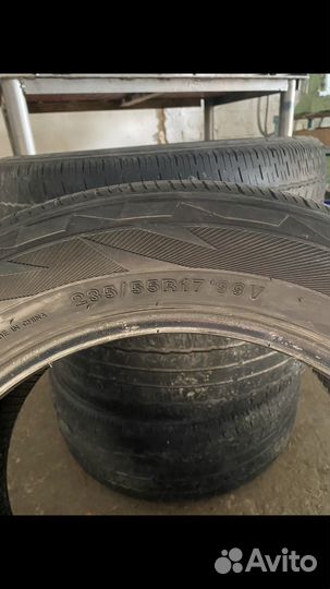 Landsail CLV2 Trailblazer 235/55 R17 99V