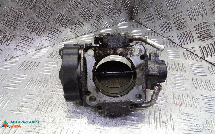Заслонка дроссельная Toyota Auris 2008