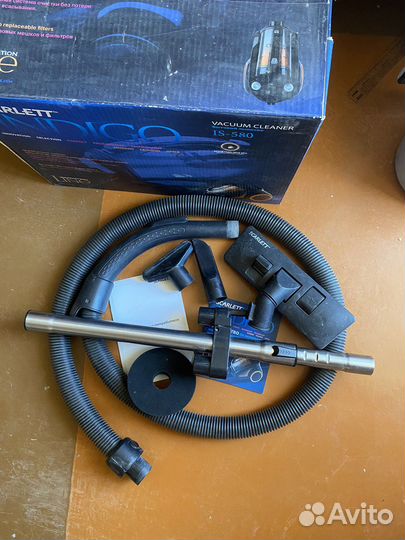 Пылесос Scarlett IS-580