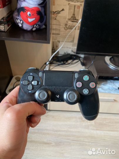 Sony playstation 4 pro; PS4 pro