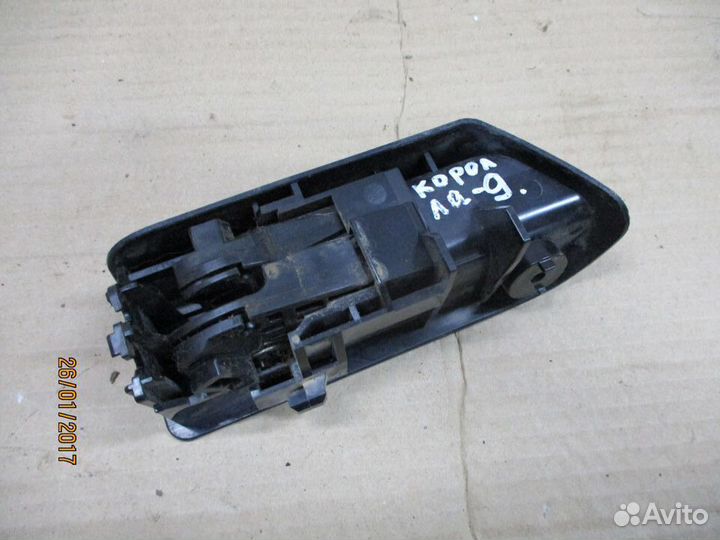 Кнопка открывания багажника Тойота Королла 150