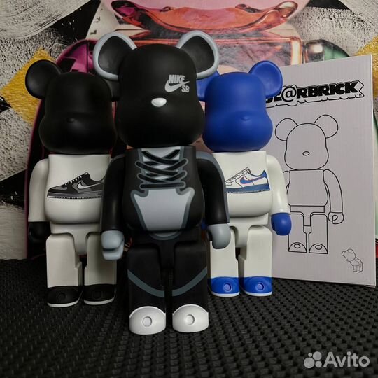 Фигурка kaws