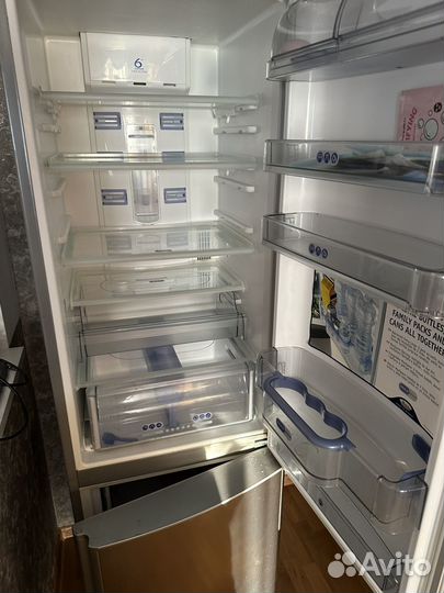 Холодильник whirlpool