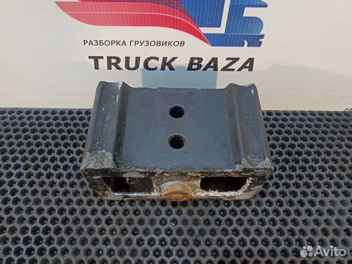 06461390007 Проставка рессоры передней