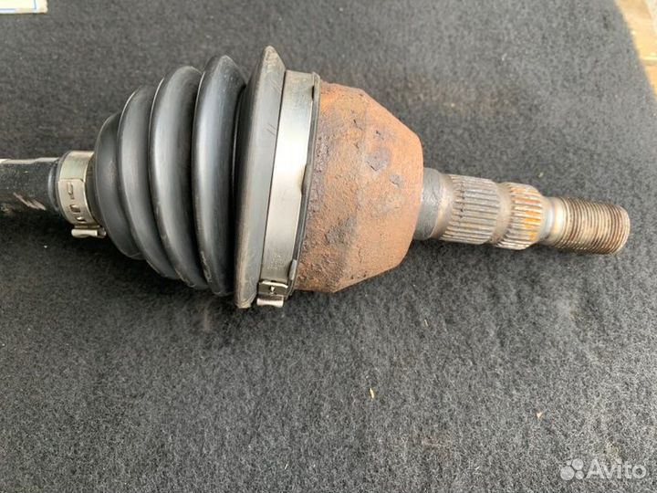 Привод правый Opel Astra H хэтчбек Z14XEP 2010