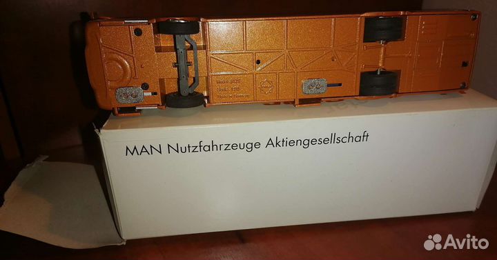 Модель автобуса 1/50 Man Lion's Star Conrad 5429/0