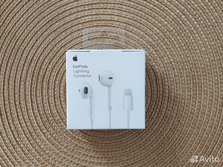 Проводные наушники Apple earpods lightning