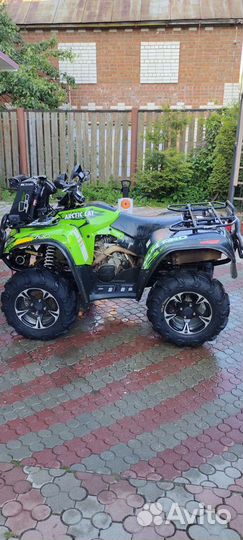 Продам квадроцикл Arctic Cat