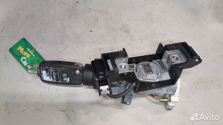 Замок зажигания Skoda Octavia (A5), 2011