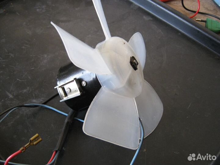 Вентилятор на 12 Вольт