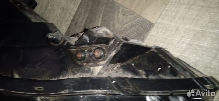 Hyundai solaris фара левая