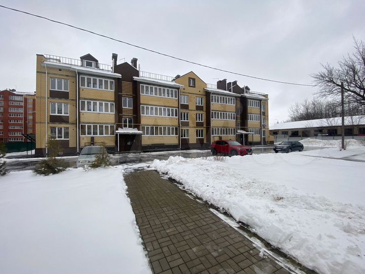 2-к. квартира, 66,3 м², 2/3 эт.