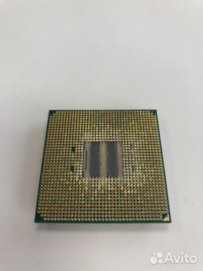 Процессор AMD Athlon 200GE AM4