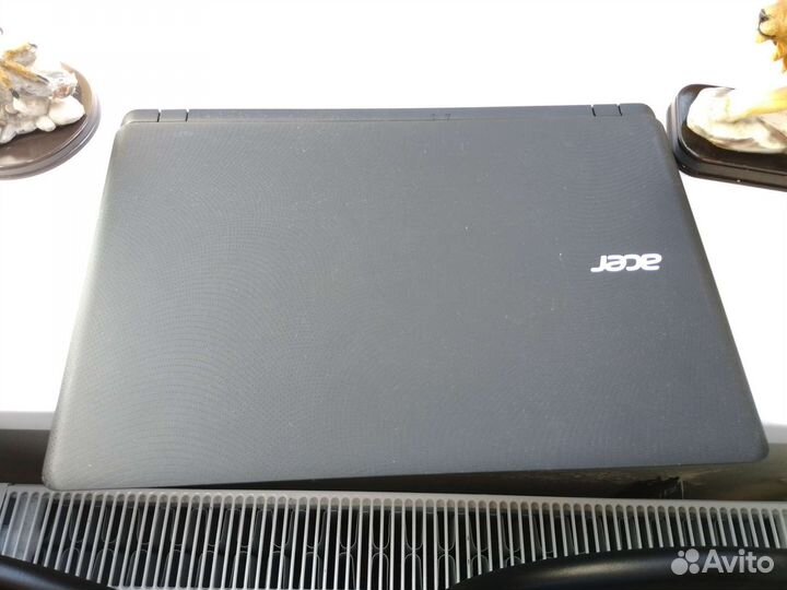 Ноутбук Acer Aspire ES1 AMD A4-7210
