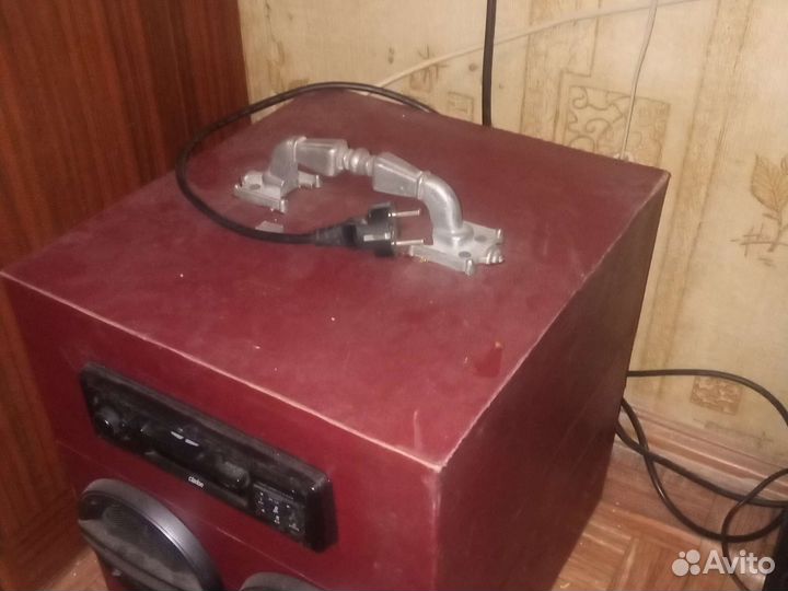 Авто магнитола с динамиками