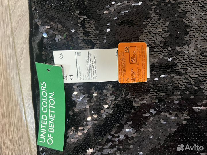 Юбка benetton с пайетками