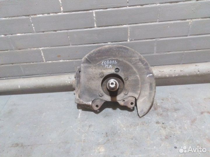 Кулак поворотный передний правый Gaz 2752 Соболь