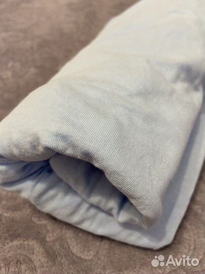 Круглая простынь на резинке в детскую кровать