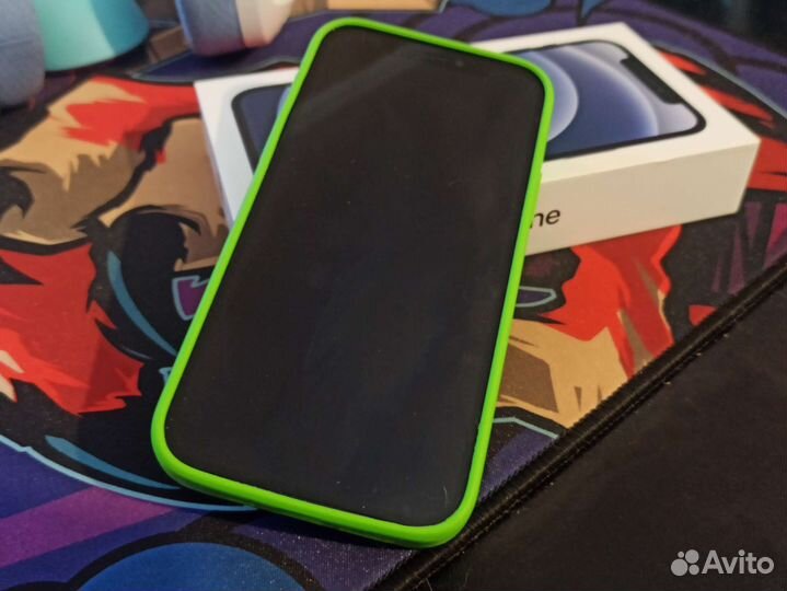 iPhone 12, 64 ГБ
