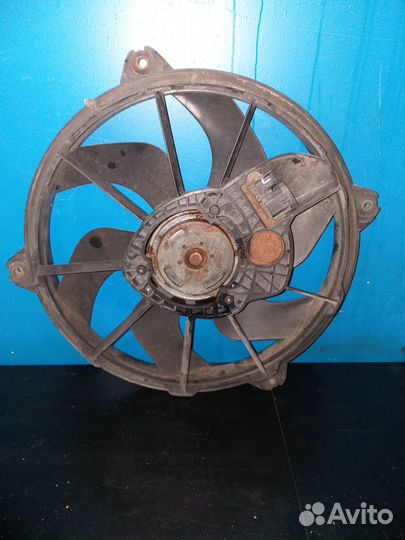 Вентилятор охлаждения двигателя Ситроен С5 Х7