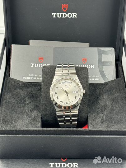 Tudor Royal Silver 41 mm